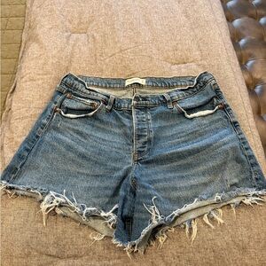 Abercrombie & fitch Baggy low rise cut off shorts - size 33/16